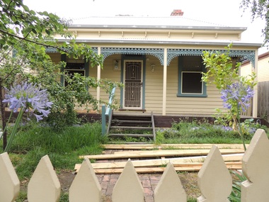 Photograph - 16 Charles Street, Surrey Hills, The Street Where You Live Project