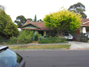 Photograph - 4 Everton Grove, Surrey Hills, The Street Where You Live Project
