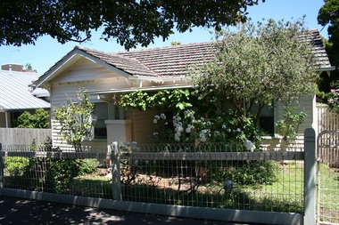 Photograph - 4 Curlewis Street, Mont Albert, The Street Where You Live Project