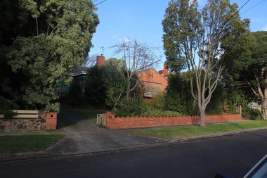 Photograph - 4 Elm Street, Surrey Hills, The Street Where You Live Project