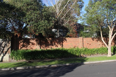 Photograph - 10 Elm Street, Surrey Hills, The Street Where You Live Project