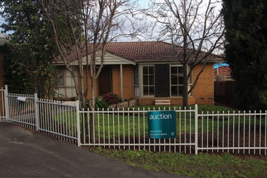 Photograph - 24A Elm Street, Surrey Hills, The Street Where You Live Project