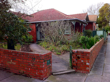 Photograph - 14 Chatham Road, Canterbury, The Street Where You Live Project
