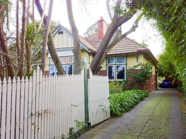 Photograph - 31 Chatham Road, Canterbury, The Street Where You Live Project