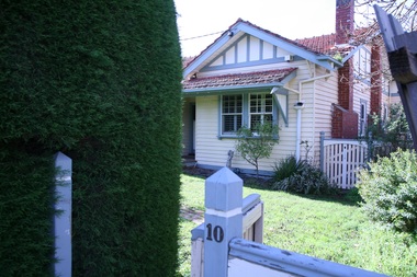 Photograph - 10 Gordon Street, Mont Albert, The Street Where You Live Project