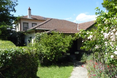 Photograph - 15 Zetland Road, Surrey Hills, The Street Where You Live Project