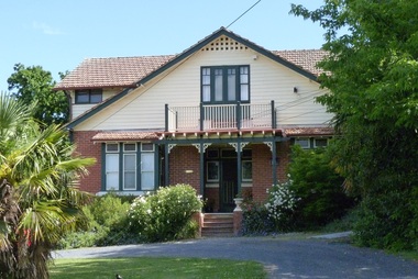 Photograph - 16 Zetland Road, Surrey Hills, The Street Where You Live Project
