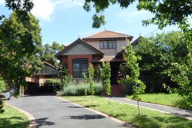 Photograph - 34 Zetland Road, Surrey Hills, The Street Where You Live Project