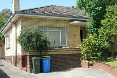 Photograph - 937 Riversdale Road, Surrey Hills, The Street Where You Live Project