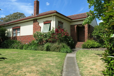 Photograph - 953 Riversdale Road, Surrey Hills, The Street Where You Live Project