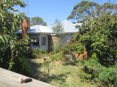 Photograph - 15 Glendale Street, Surrey Hills, The Street Where You Live Project