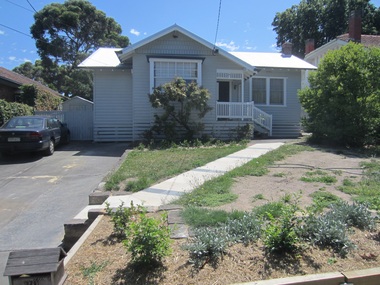 Photograph - 20 Glendale Street, Surrey Hills, The Street Where You Live Project