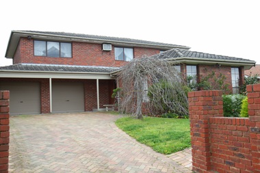 Photograph - 1 James Street, Surrey Hills, The Street Where You Live Project