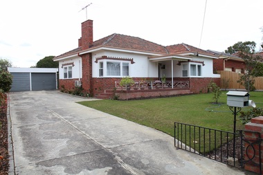 Photograph - 9 James Street, Surrey Hills, The Street Where You Live Project