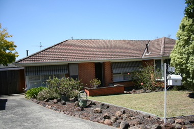 Photograph - 1 Gawler Court, Mont Albert, The Street Where You Live Project
