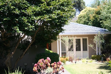 Photograph - 10 Gawler Court, Mont Albert, The Street Where You Live Project