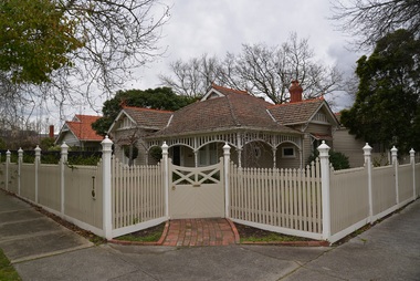 Photograph - 19 Kent Road, Surrey Hills, The Street Where You Live Project