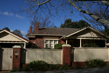 Photograph - 15 Kennealy Street, Surrey Hills, The Street Where You Live Project
