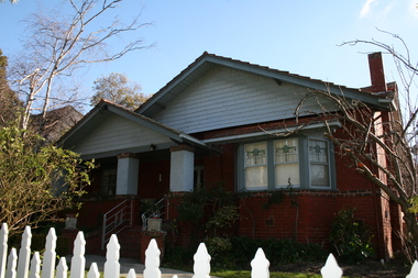 Photograph - 18 Kennealy Street, Surrey Hills, The Street Where You Live Project