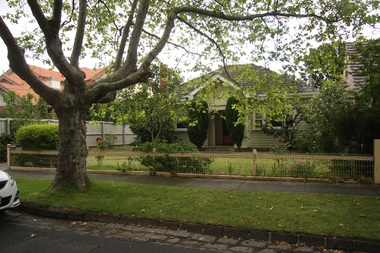 Photograph - 6 Newton Street, Surrey Hills, The Street Where You Live Project