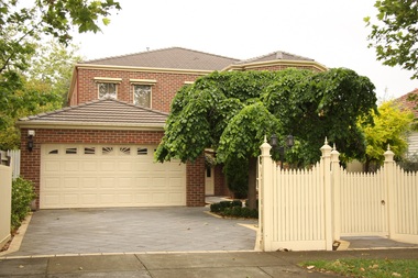 Photograph - 11 Newton Street, Surrey Hills, The Street Where You Live Project