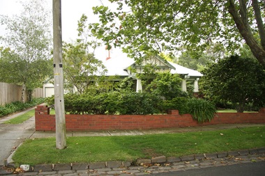 Photograph - 15 Newton Street, Surrey Hills, The Street Where You Live Project