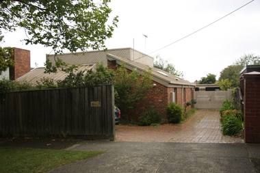Photograph - 18 Newton Street, Surrey Hills, The Street Where You Live Project