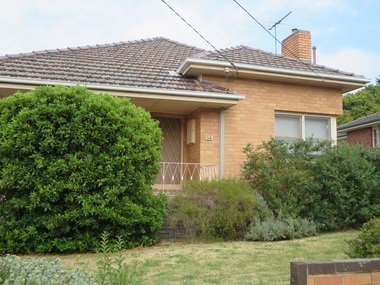 Photograph - 34 Russell Street, Surrey Hills, The Street Where You Live Project