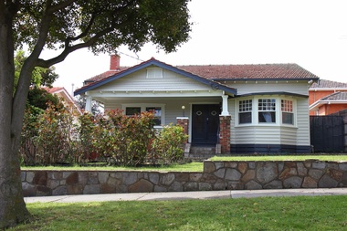 Photograph - 21 Ross Street, Surrey Hills, The Street Where You Live Project