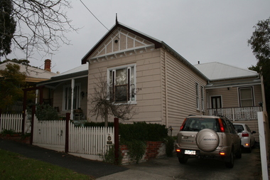 Photograph - 2 Redvers Street, Surrey Hills, The Street Where You Live Project