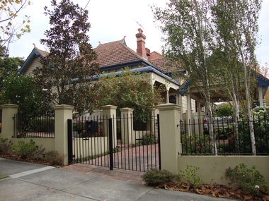 Photograph - 10 Suffolk Road, Surrey Hills, The Street Where You Live Project