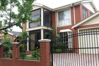 Photograph - 1 Streeton Court, Mont Albert, The Street Where You Live Project