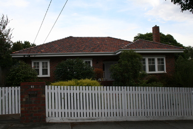 Photograph - 21 Proudfoot Street, Mont Albert, The Street Where You Live Project