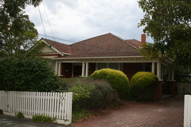 Photograph - 24 Proudfoot Street, Mont Albert, The Street Where You Live Project