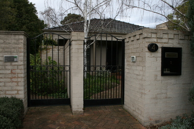 Photograph - 4 Tyndall Street, Surrey Hills, The Street Where You Live Project