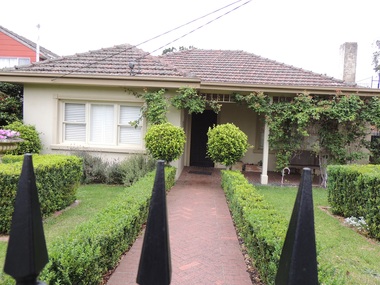 Photograph - 9 Theodore Street, Surrey Hills, The Street Where You Live Project