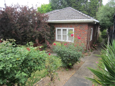Photograph - 6 Drewett Street, Surrey Hills, The Street Where You Live Project