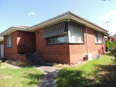 Photograph - 393 Elgar Road, Mont Albert, The Street Where You Live Project