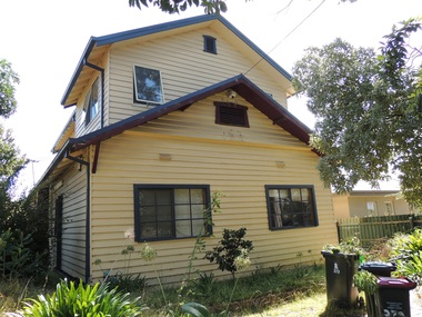 Photograph - 373 Elgar Road, Mont Albert, The Street Where You Live Project