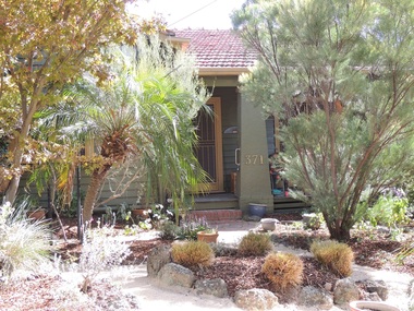 Photograph - 371 Elgar Road, Mont Albert, The Street Where You Live Project