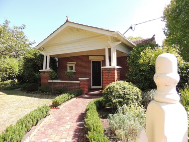 Photograph - 367 Elgar Road, Mont Albert, The Street Where You Live Project