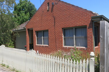 Photograph - 2 Ferndale Street, Surrey Hills, The Street Where You Live Project