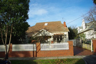 Photograph - 6 Thornton Avenue, Surrey Hills, The Street Where You Live Project