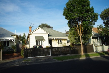 Photograph - 10 Thornton Avenue, Surrey Hills, The Street Where You Live Project