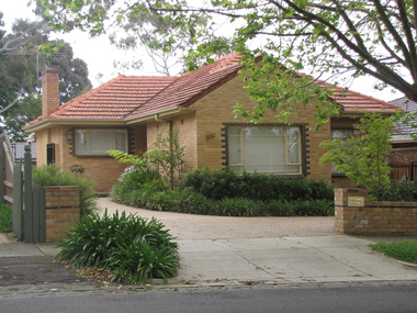 Photograph - 13 Tower Street, Surrey Hills, The Street Where You Live Project