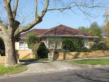 Photograph - 18 Tower Street, Surrey Hills, The Street Where You Live Project