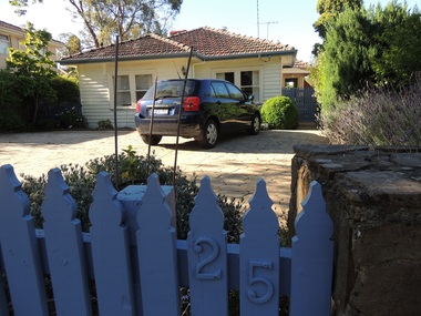 Photograph - 25 Kingsley Crescent, Mont Albert, The Street Where You Live Project