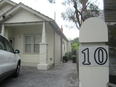 Photograph - 10 Vincent Street, Surrey Hills, The Street Where You Live Project