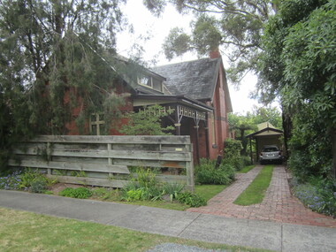 Photograph - 12 Vincent Street, Surrey Hills, The Street Where You Live Project