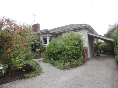 Photograph - 10 Loch Street, Surrey Hills, The Street Where You Live Project